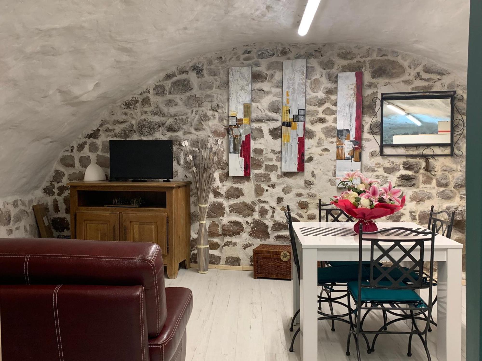 Apartament Dans Le Charme De La Pierre La Garde  Zewnętrze zdjęcie