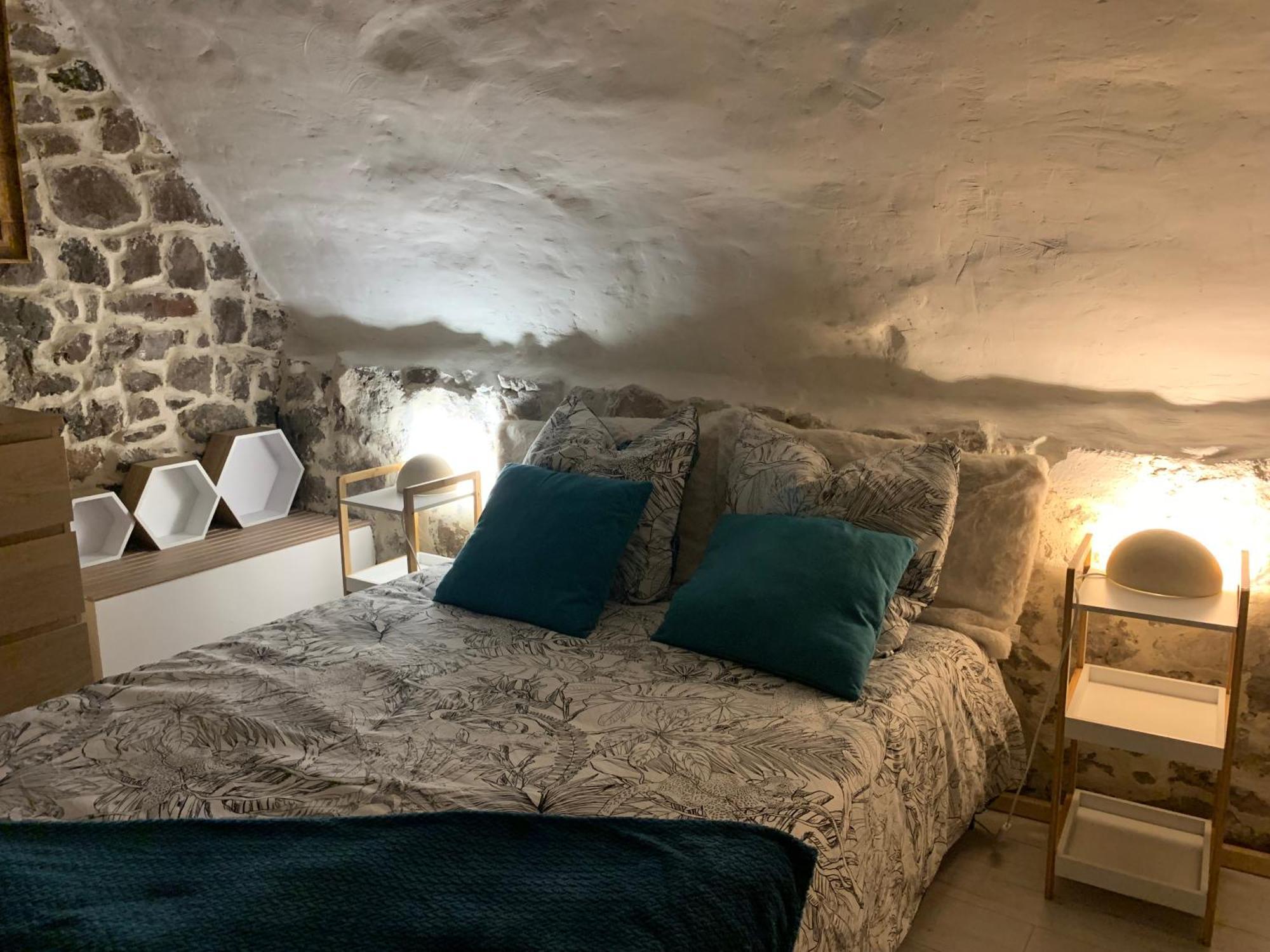 Apartament Dans Le Charme De La Pierre La Garde  Zewnętrze zdjęcie